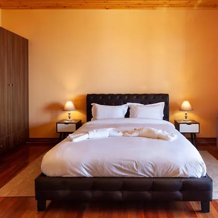 Dimitra's Hotell