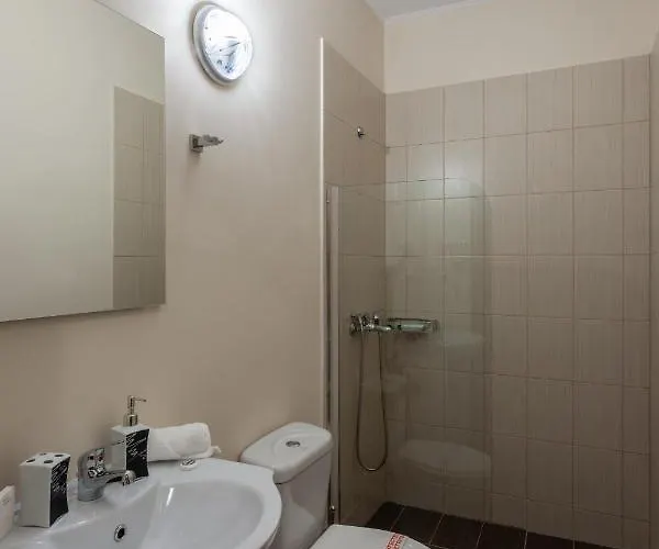 Dimitra's Gefira Mpania