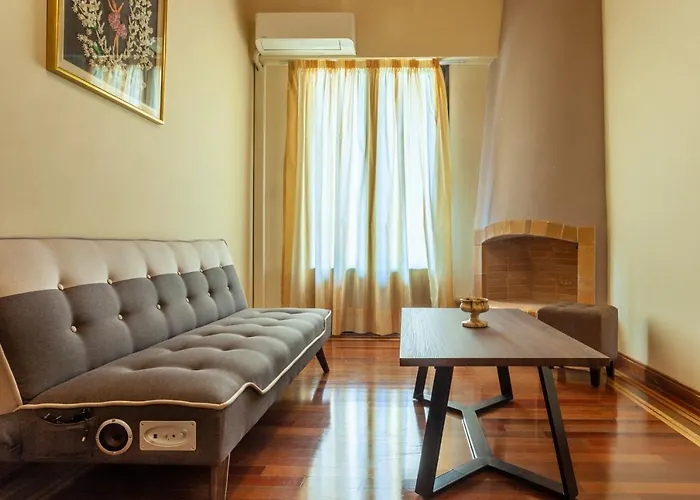 Dimitra's Gefira Mpania