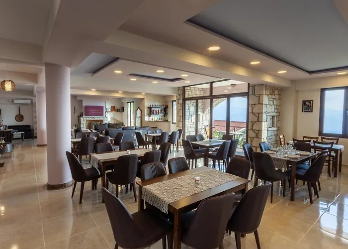 Dimitra's